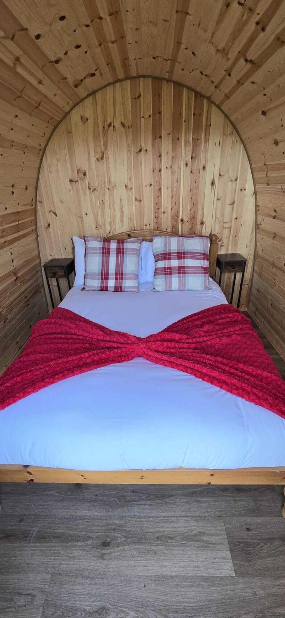 Stonehenge Inn & Shepherd'S Huts Bulford Rum bild